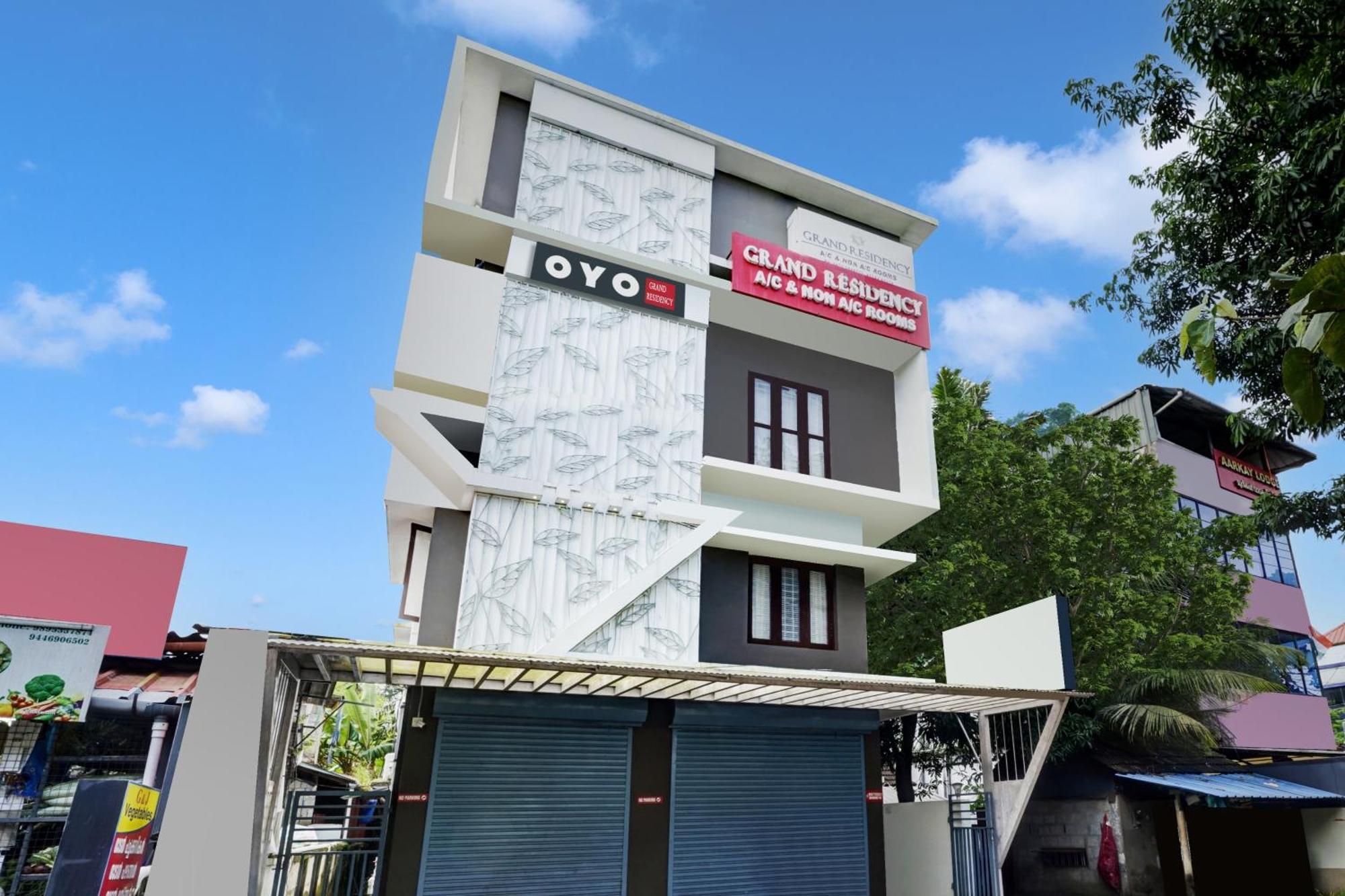 Hotel O Grand Residency Ambalapulai Экстерьер фото