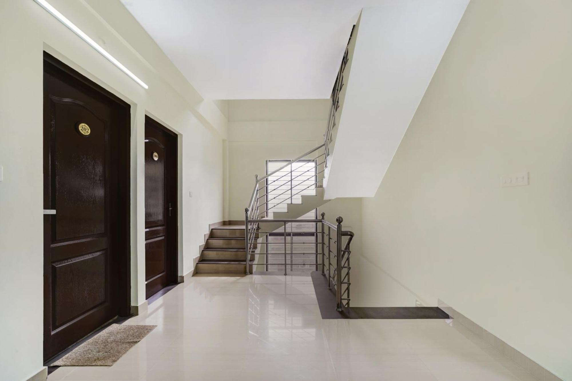 Hotel O Grand Residency Ambalapulai Экстерьер фото